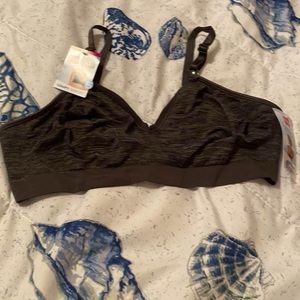 Hanes Convertible wireless bra